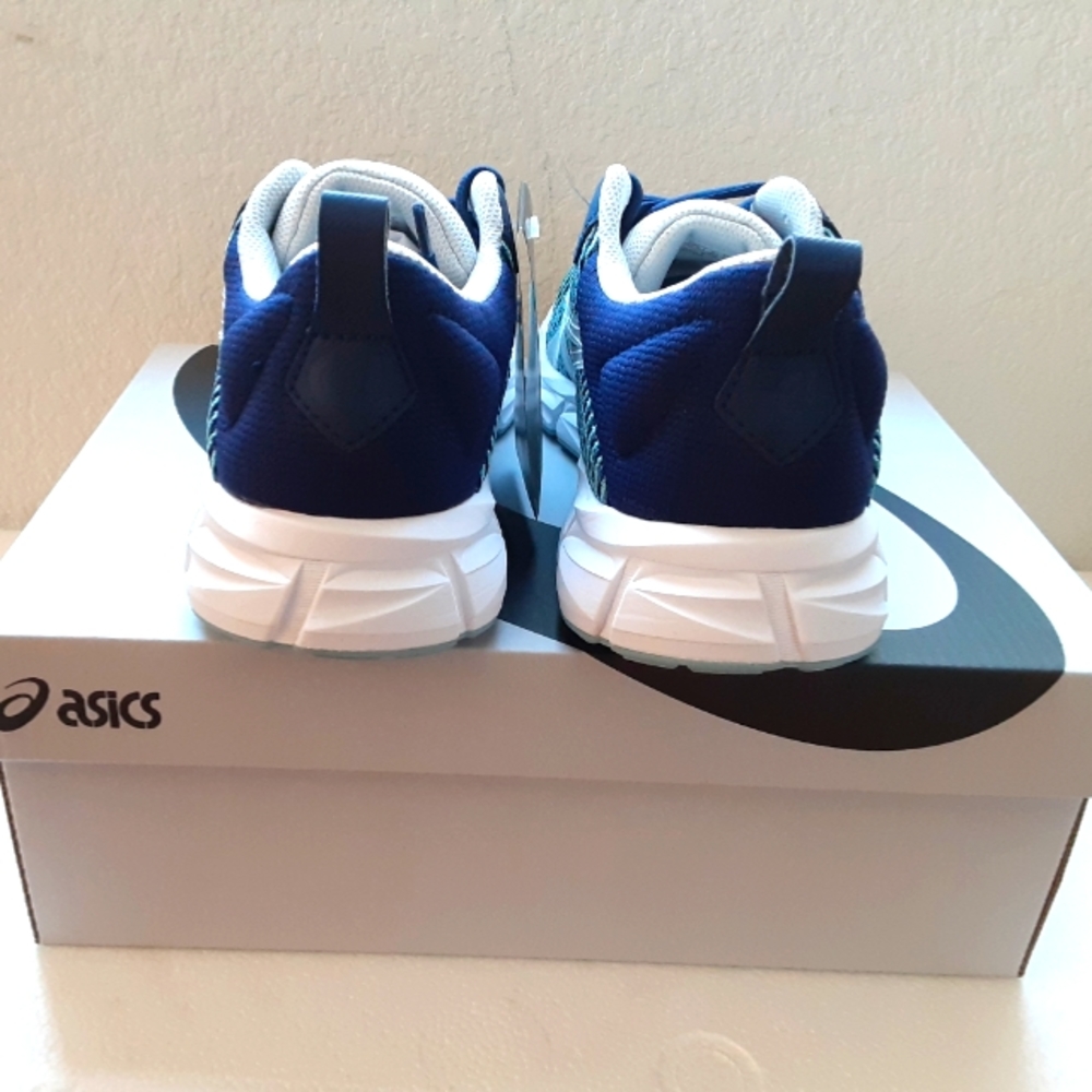 Asics - Picture 3 of 3